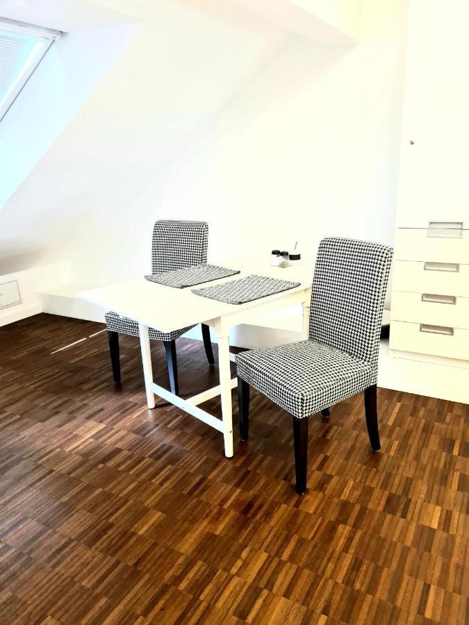 גאיסנהם Loftapartment Im Historischen Fabrikambiente מראה חיצוני תמונה